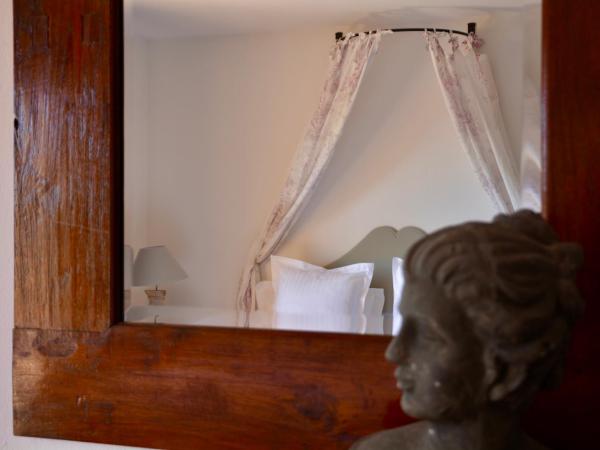 L'Écurie Du Castellas : photo 3 de la chambre chambre double supérieure avec climatisation