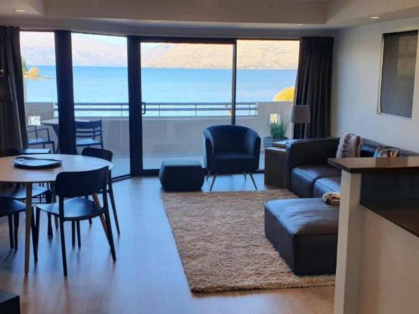 Lakefront Apartments,18 LAKE ESPLANADE ROAD : photo 1 de la chambre appartement en duplex