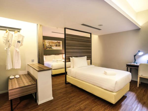 Days Hotel & Suites by Wyndham Fraser Business Park KL : photo 3 de la chambre suite familiale - non-fumeurs