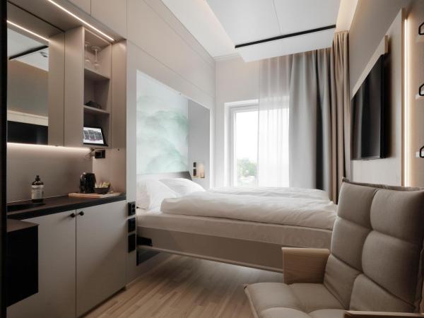 VALO Hotel & Work Helsinki : photo 1 de la chambre chambre double smart