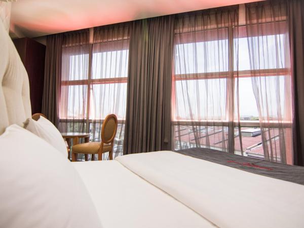 Suwara Hotel Kepong KL : photo 4 de la chambre chambre standard lit queen-size