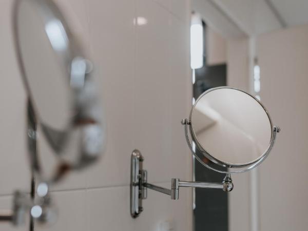 America Del Sur Calafate Hostel : photo 7 de la chambre chambre double - vue sur montagne