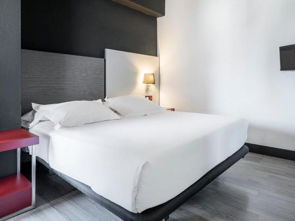 Ilunion Romareda : photo 1 de la chambre chambre simple