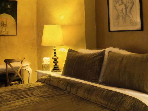 La Perla Hotel Boutique B&B : photo 3 de la chambre chambre lit queen-size avec balcon