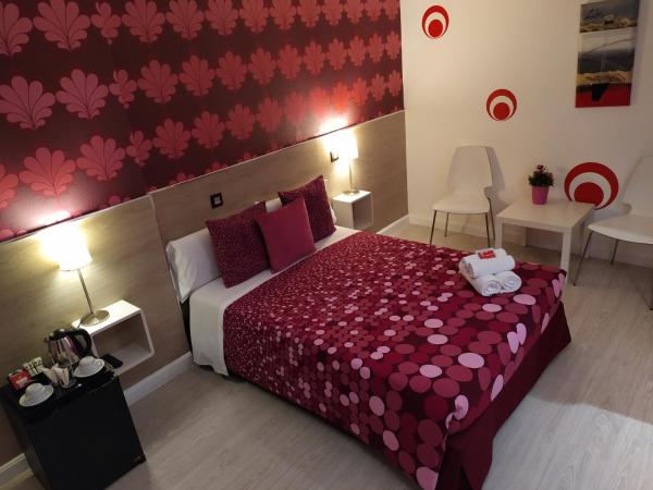 Hostal Inn Madrid : photo 7 de la chambre chambre double en soupente