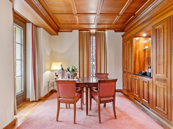Grand Hotel Zermatterhof : photo 10 de la chambre suite d'angle 1 chambre - vue sur le cervin