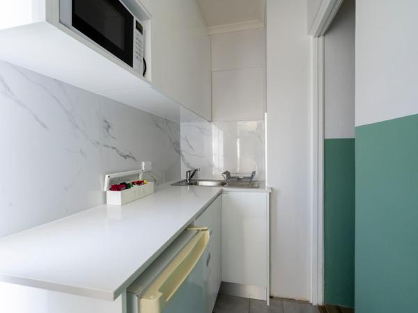 Manly Waves Studios & Apartments : photo 5 de la chambre studio - vue sur mer