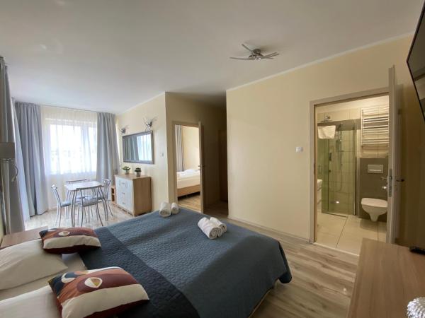 Lazur Apartamenty : photo 9 de la chambre suite avec balcon