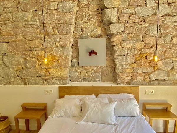 Mirandoalaconcha Rooms : photo 5 de la chambre studio 8 lur - vue sur patio