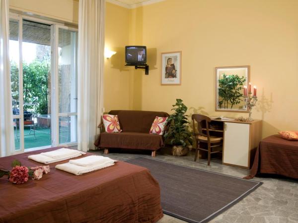 Argentiere Room Apartments : photo 9 de la chambre chambre quadruple