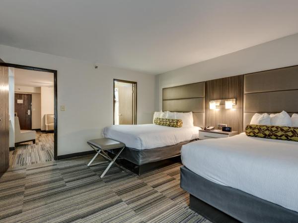 Alexis Inn and Suites Hotel : photo 6 de la chambre suite 1 chambre avec 2 lits queen-size