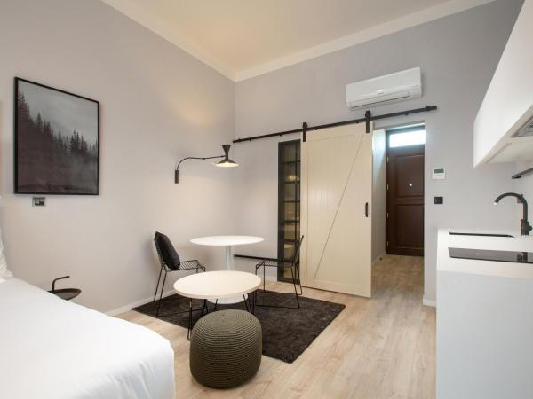 OREA Place Seno : photo 2 de la chambre studio