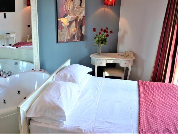 Hotel Fiera Di Brescia : photo 2 de la chambre chambre double avec baignoire spa