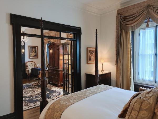 Le Clos Saint-Louis : photo 3 de la chambre suite