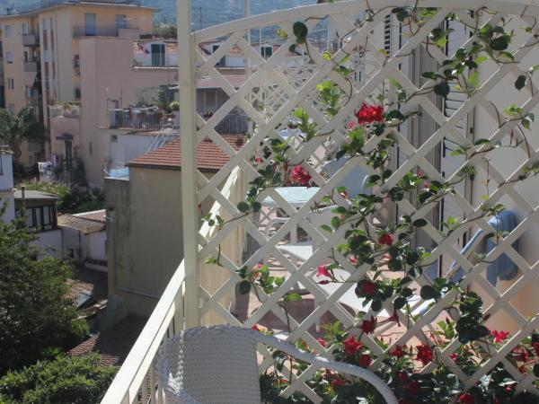 B&B Il Giglio Bianco : photo 3 de la chambre chambre double