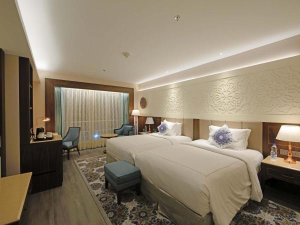 Taj Skyline Ahmedabad : photo 4 de la chambre chambre de luxe lits jumeaux
