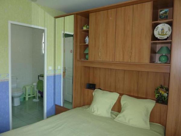 Chambres d'Hôtes de l'Auraine : photo 2 de la chambre chambre double