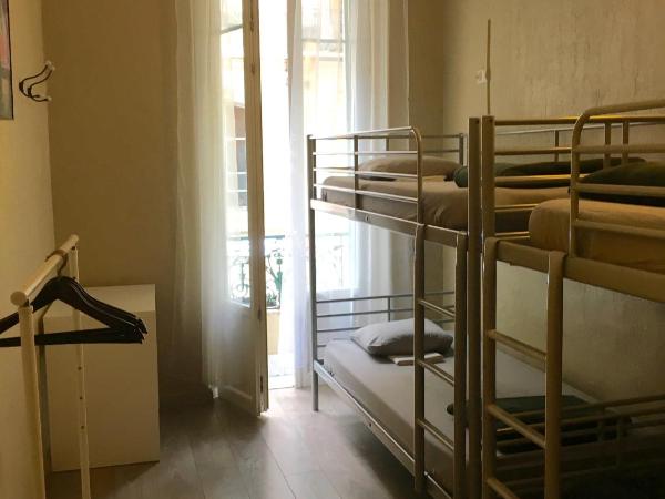Backpackers Chez Patrick : photo 1 de la chambre lit dans dortoir mixte de 4 lits