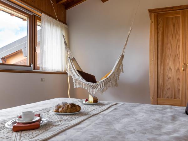 Agriturismo Ai Dossi : photo 2 de la chambre chambre double - vue sur piscine