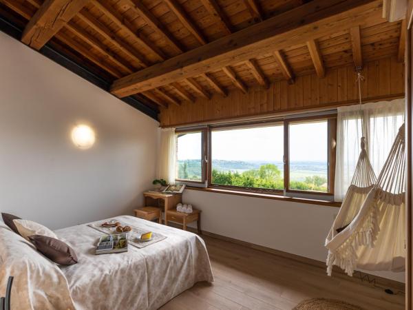 Agriturismo Ai Dossi : photo 3 de la chambre chambre double - vue sur piscine