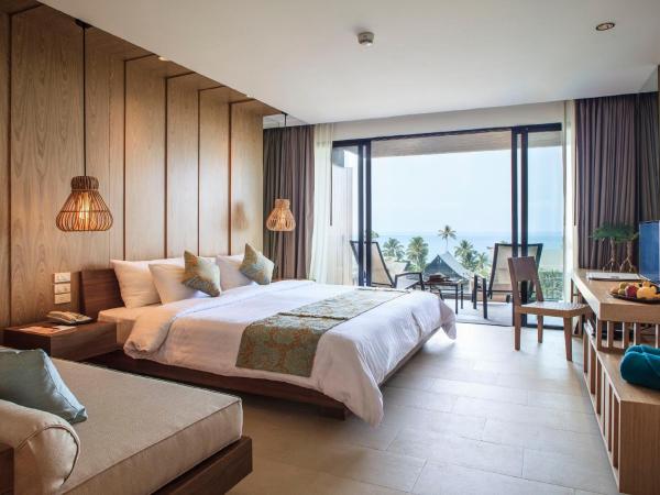 KC Grande Resort Koh Chang : photo 2 de la chambre vue sur l'océan de luxe - côté colline