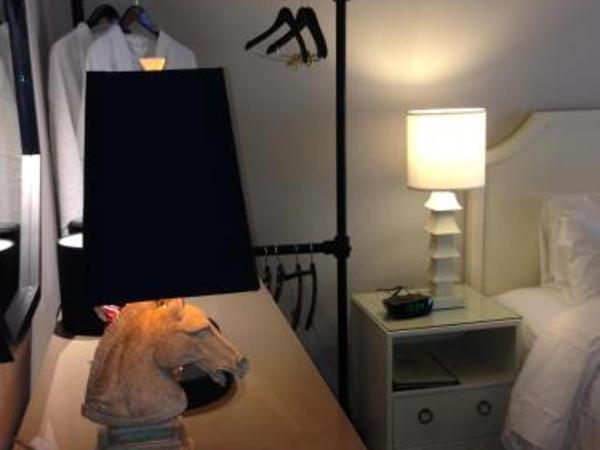 Hollywood Hotel : photo 6 de la chambre room #5589274