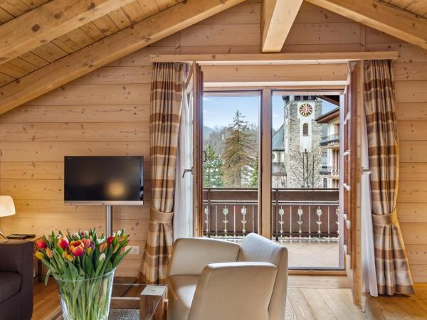Grand Hotel Zermatterhof : photo 8 de la chambre suite chalet avec balcon