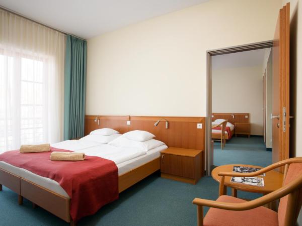 Hunguest Hotel Aqua Sol : photo 3 de la chambre grande chambre familiale