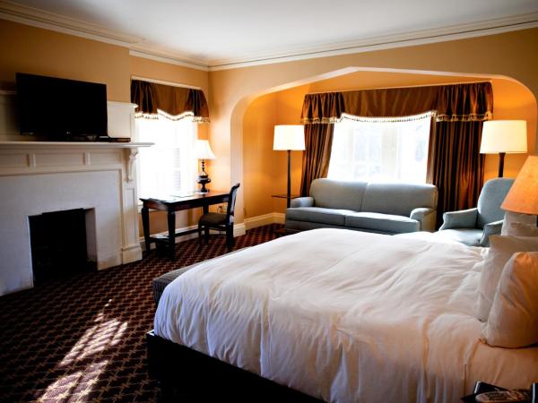 Mansions on Fifth : photo 5 de la chambre suite premier choix avec lit king-size