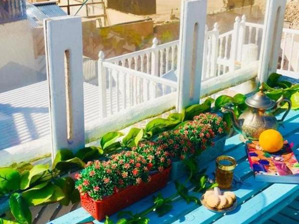 Riad Lunetoile : photo 7 de la chambre chambre double standard avec salle de bains commune