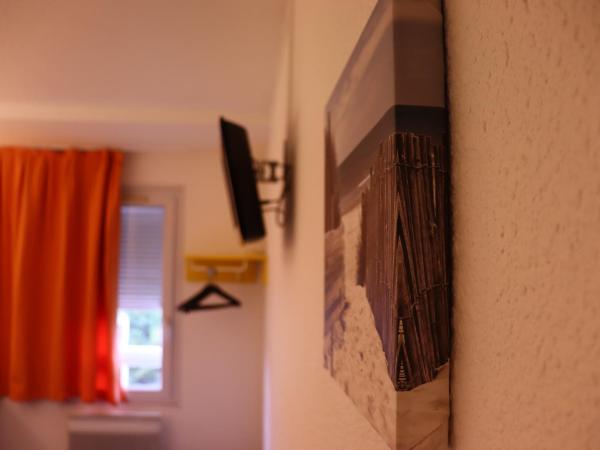 Quick Palace Anglet : photo 8 de la chambre grande chambre double 