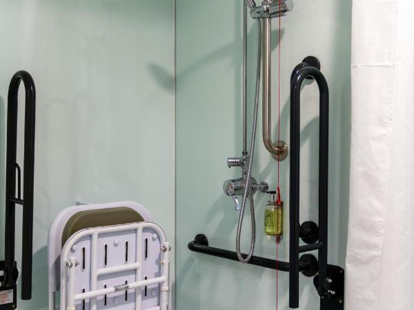 easyHotel Oxford : photo 4 de la chambre chambre double - accessible aux personnes à mobilité réduite