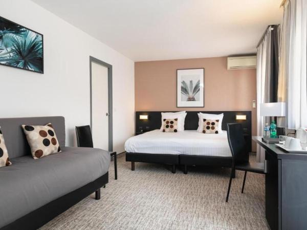 Best Western Hotel Mediterranee Menton : photo 1 de la chambre chambre triple avec balcon