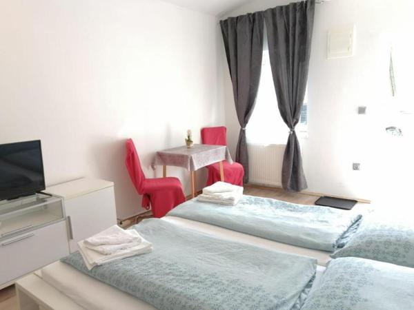 Apartmenthaus beim LKH Graz : photo 4 de la chambre chambre triple Économique