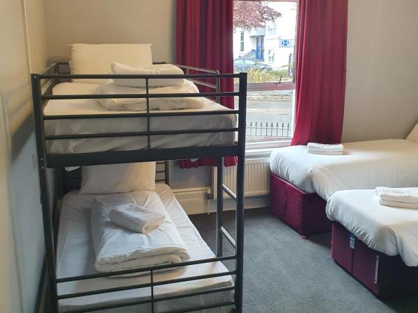 Fairmount Hotel : photo 1 de la chambre grande chambre (5 adultes)