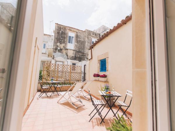 Dimore delle Zagare Ortigia : photo 2 de la chambre suite junior avec terrasse