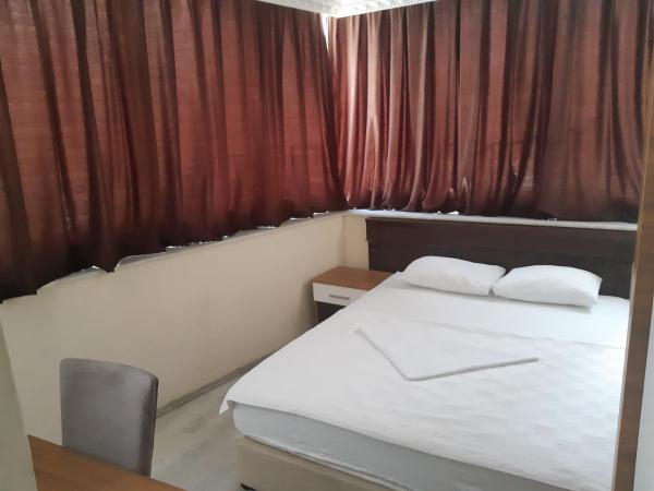 SİES OTEL : photo 6 de la chambre chambre double avec salle de bains privative