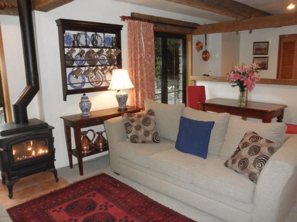 Trelawn Riverside Cottages : photo 7 de la chambre cottage de luxe