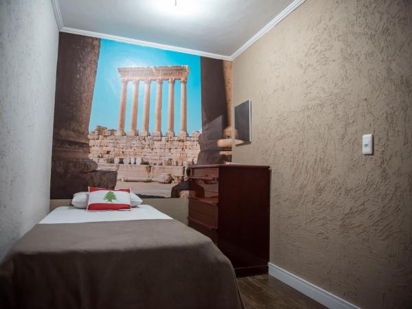 Hotel Alvorada do Sol : photo 4 de la chambre chambre simple avec salle de bains privative