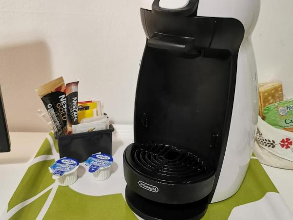 B&B BARBERA : photo 10 de la chambre chambre double ou lits jumeaux avec salle de bains privative