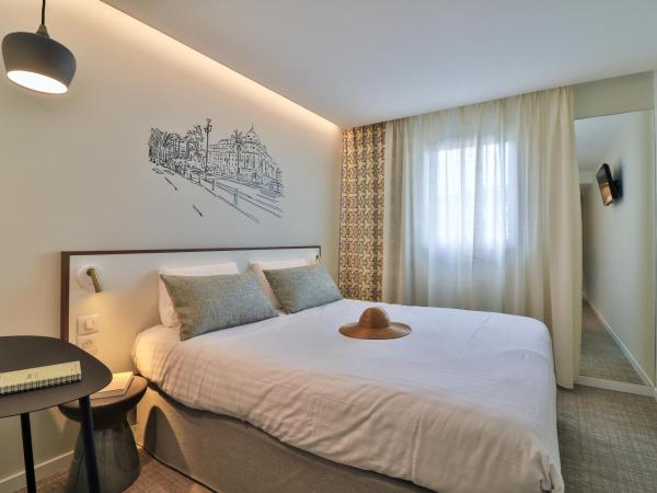 Hotel du Pin Nice Port : photo 6 de la chambre chambre double ou lits jumeaux confort 