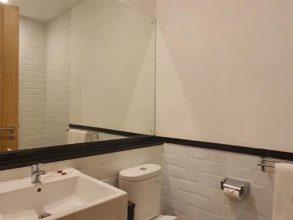 Ra Inn Kemang : photo 6 de la chambre chambre double ou lits jumeaux standard avec balcon