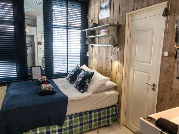Guesthouseamsterdam : photo 5 de la chambre chambre double
