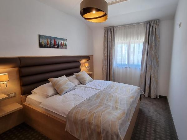 Villa Vista : photo 2 de la chambre suite de luxe avec balcon et vue sur la mer