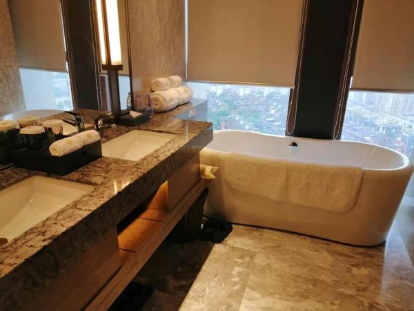 Jinling Grand Hotel : photo 6 de la chambre appartement