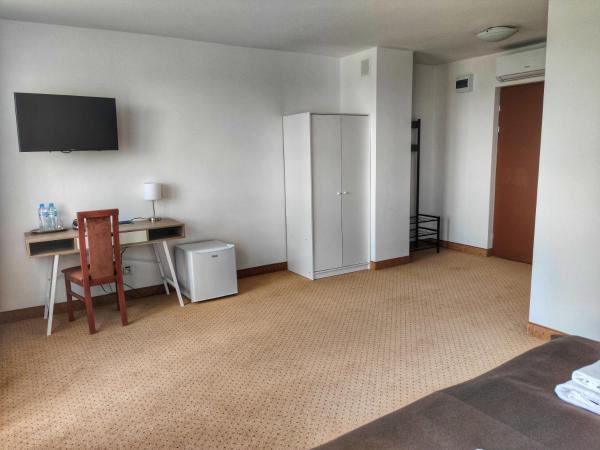 Hotel Logos : photo 6 de la chambre chambre double deluxe