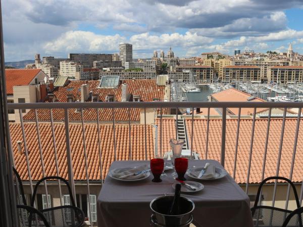 Suite privée du balcon du vieux port Marseille : photo 6 de la chambre suite