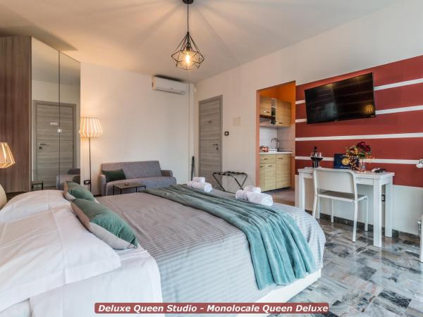 4 Star Bologna Train Station - Self Check-In : photo 8 de la chambre studio lit queen-size de luxe