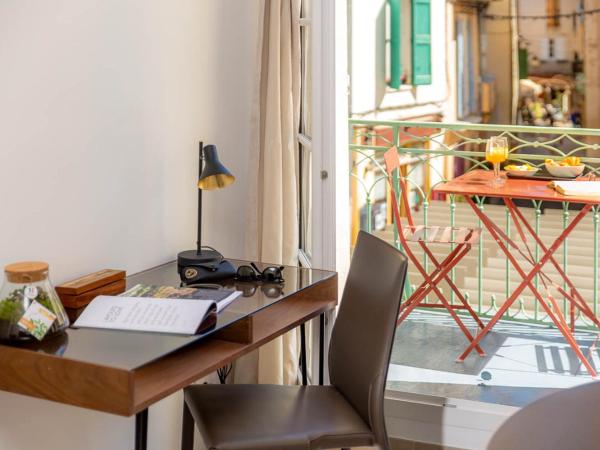 Provence Au Coeur Appart Hotels : photo 10 de la chambre appartement avec balcon