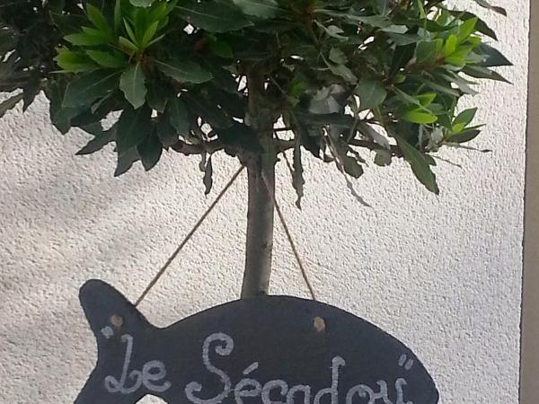 Chambre d'hôtes LE SECADOU : photo 4 de la chambre chambre double